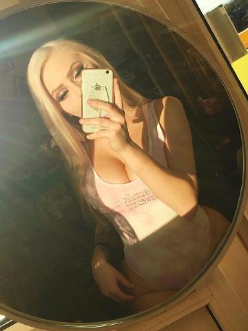 Юна